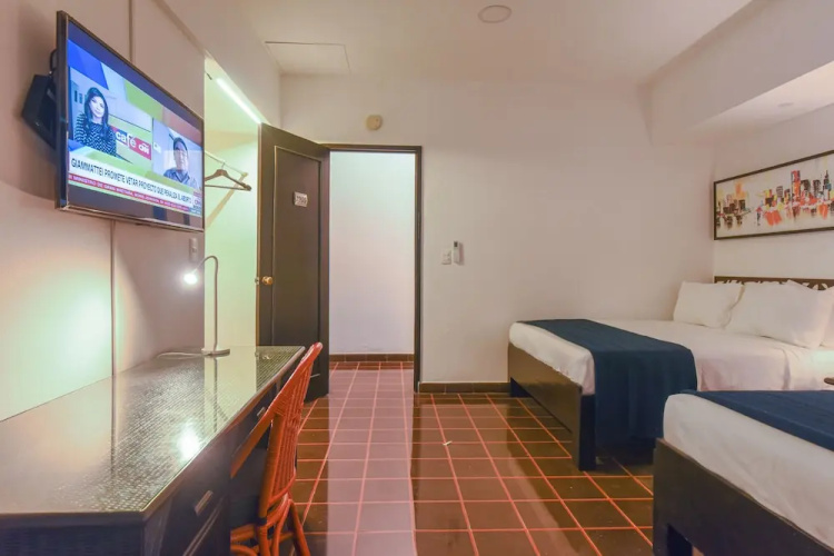 PH 19 Guesthouse