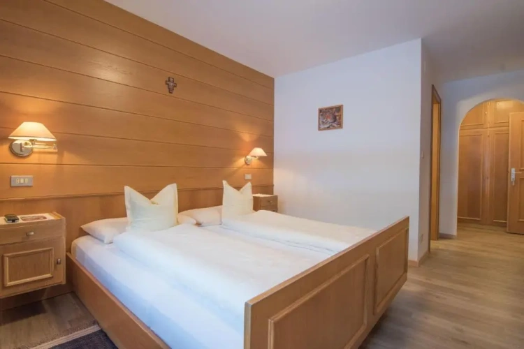 Standard Double room with garden view