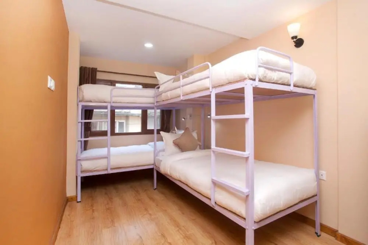 Holiday Hostel