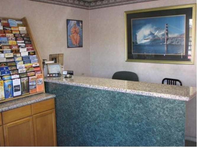 Budget Inn