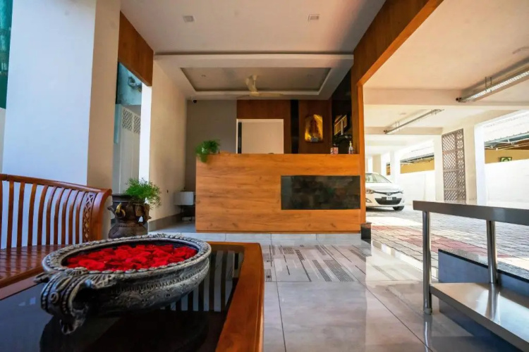Sarvam Serviced Apartment