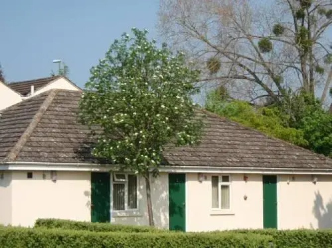 Briarfields Motel