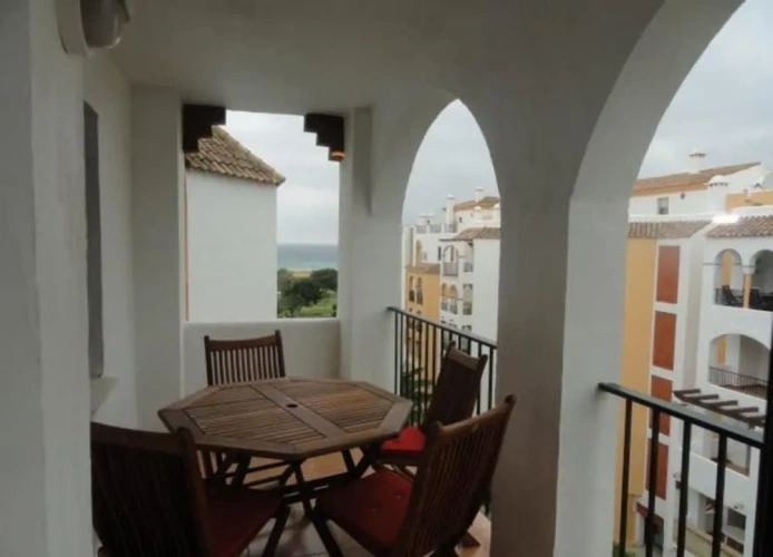 3 Bedrooms Family Apartment