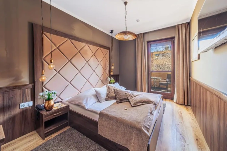 Superior Double room with balcony and with view