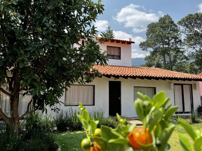 4 Bedrooms Double Cottage