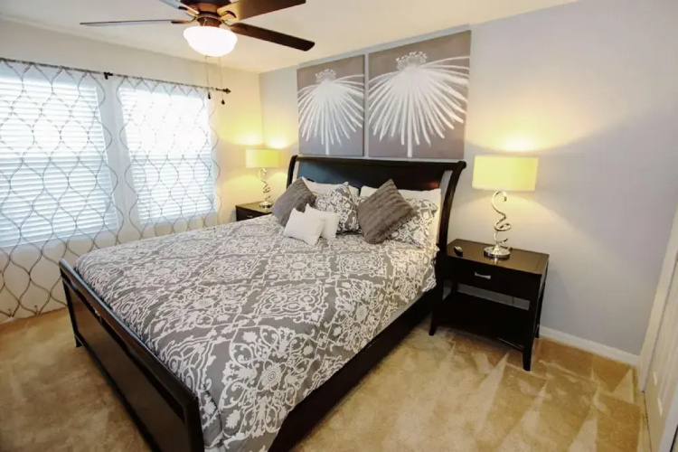 3207 Compass Bay