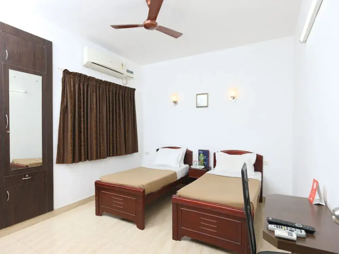 SilverKey Executive Stays 20005 Karappakam