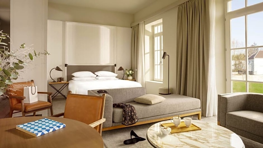 Double Suite