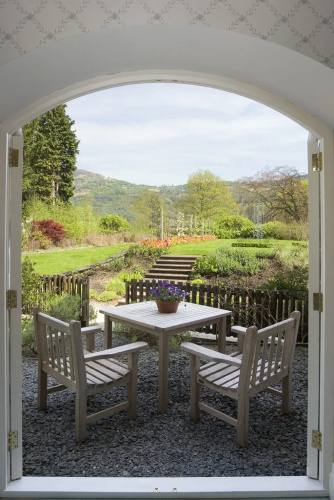 Lakeside Hotel & Spa