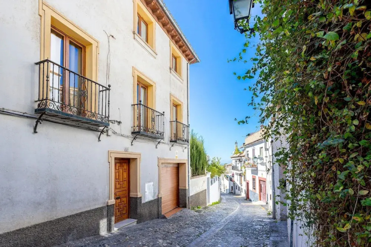 Genteel Home Alhacaba