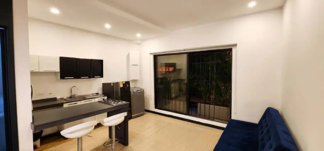 Hermoso aparta estudio 204 santa monica