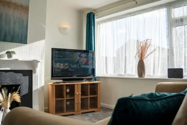 Host Stay Trinity Road
