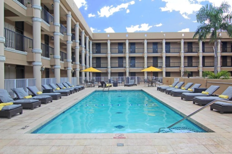 Windward Passage Hotel photo 15