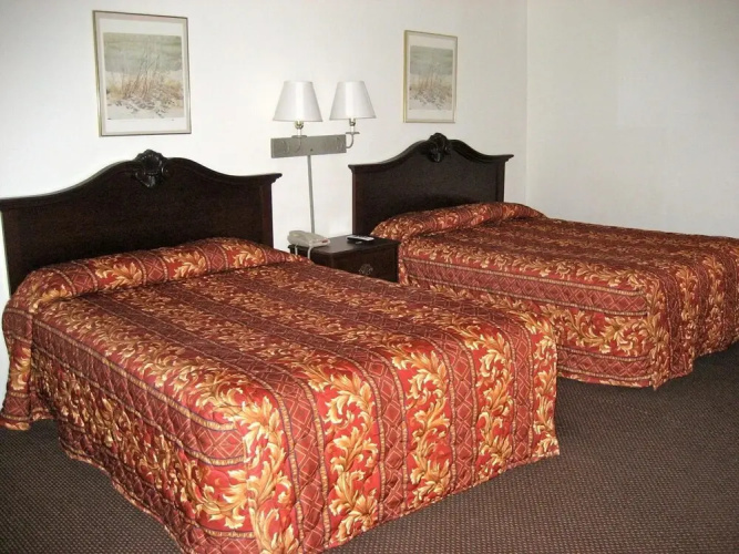 Miner's Motel