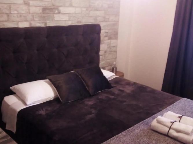 Lux Studio 1