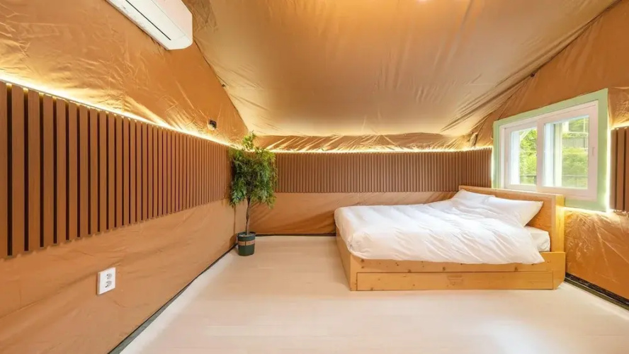 Gapyeong Dongban84 Glamping&pool Villa