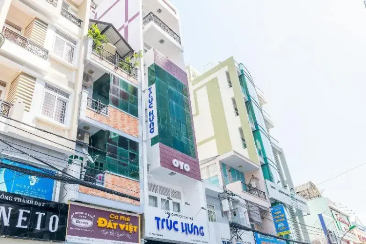 Truc Hung Hotel