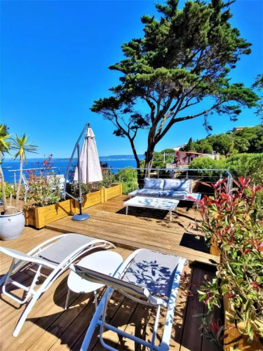 Les Terrasses Levantines