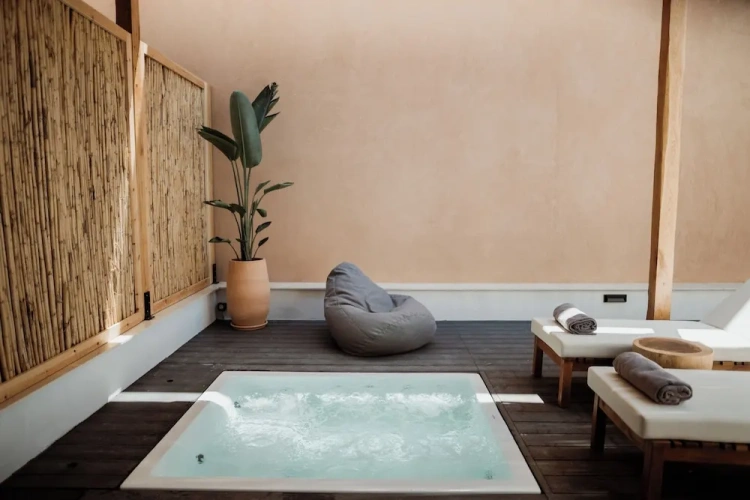 Luxury Triple room with balcony