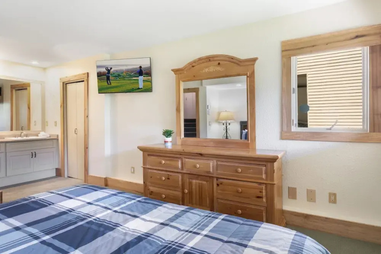 770 Potato Patch 4 Bedroom Townhouse