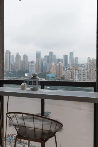 Qing Apartment Spring Heartbeat