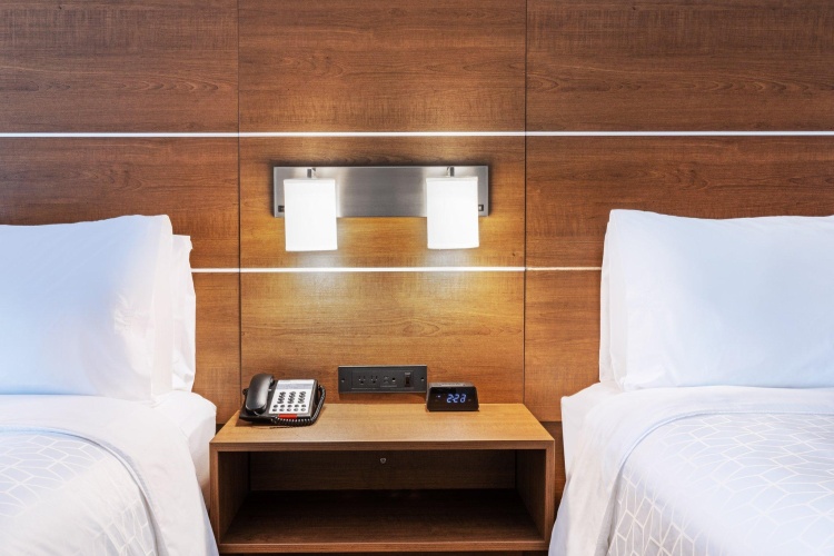Quadruple Suite
