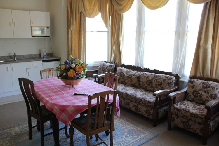 Standard Apartment
