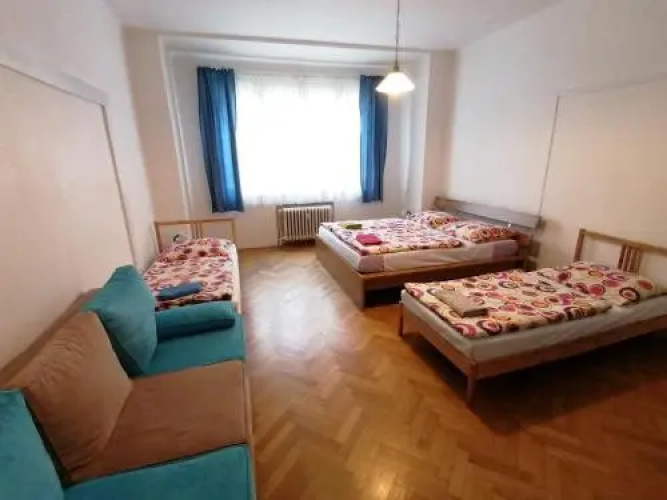 Hostel Bonvolon