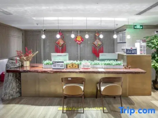Yunteng Hotel