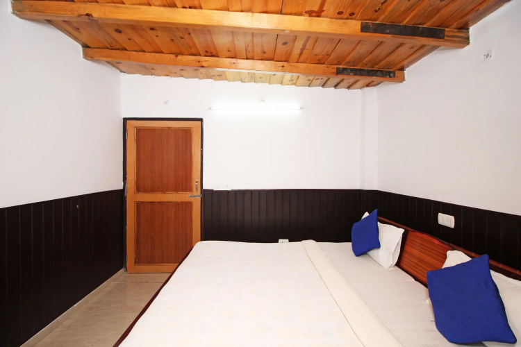 Js Homes by OYO Rooms