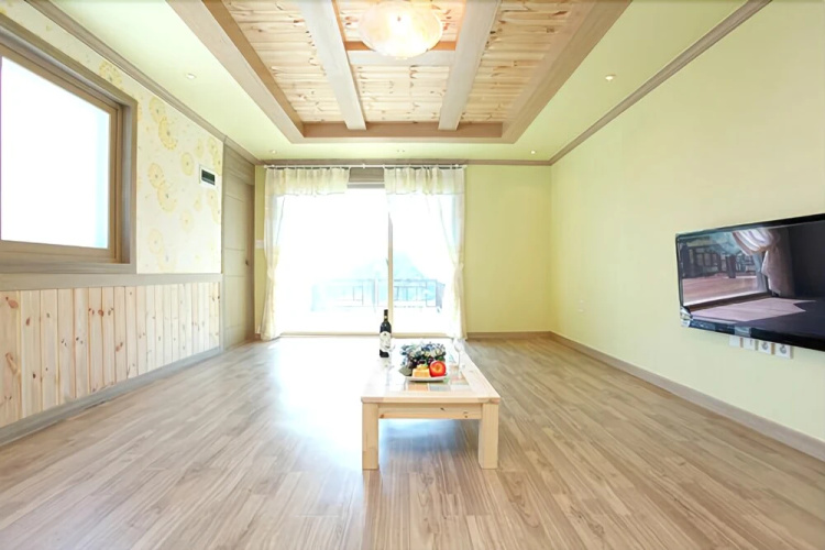 Uljin Starfish Pension