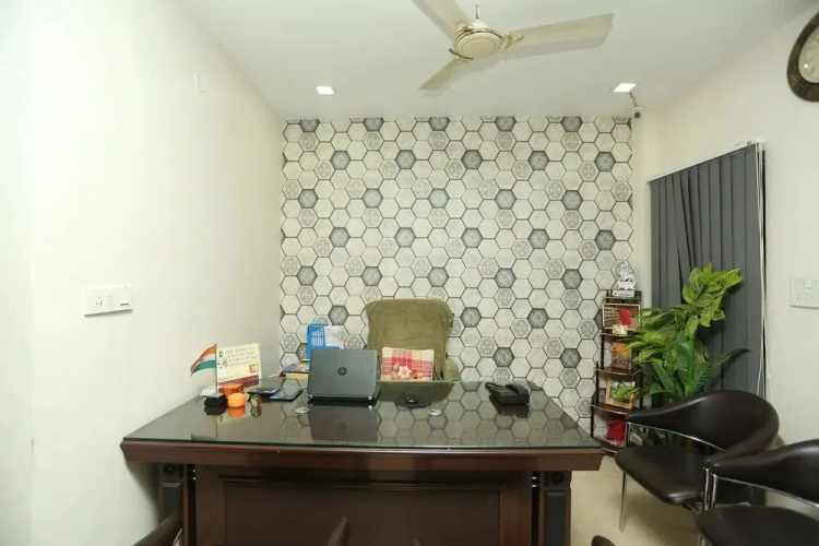 Vrindawan Galaxy by OYO Rooms