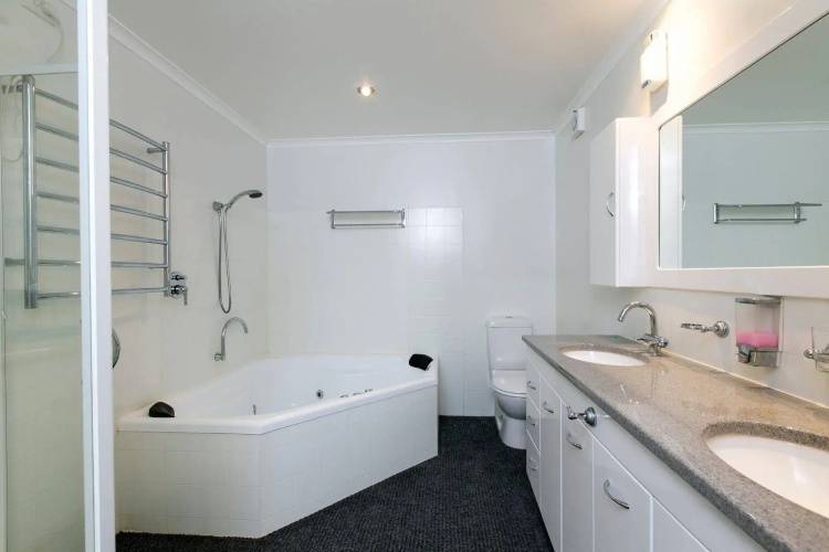 Cooroona Alpine Lodge