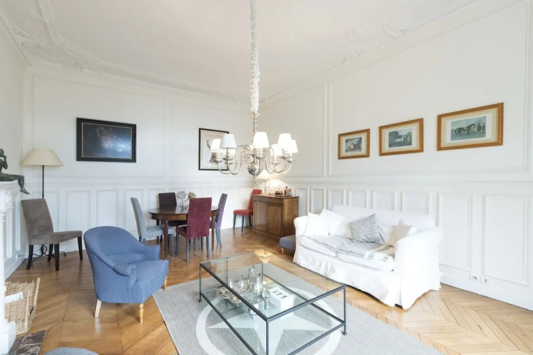 Duplex Near Trocadero