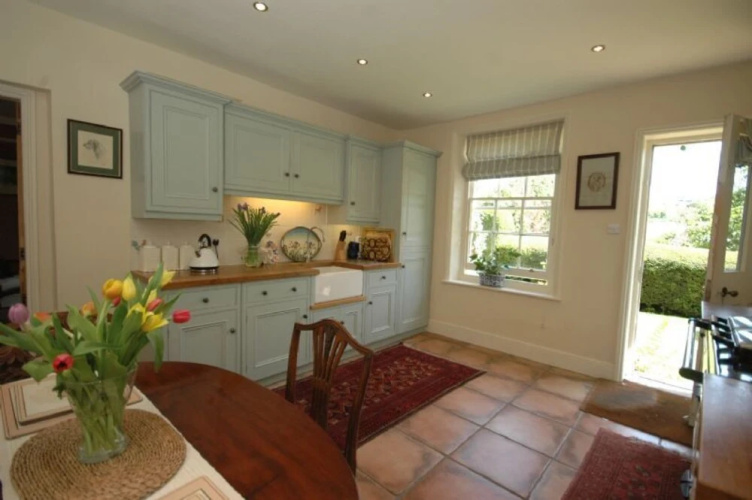 Warre Cottage