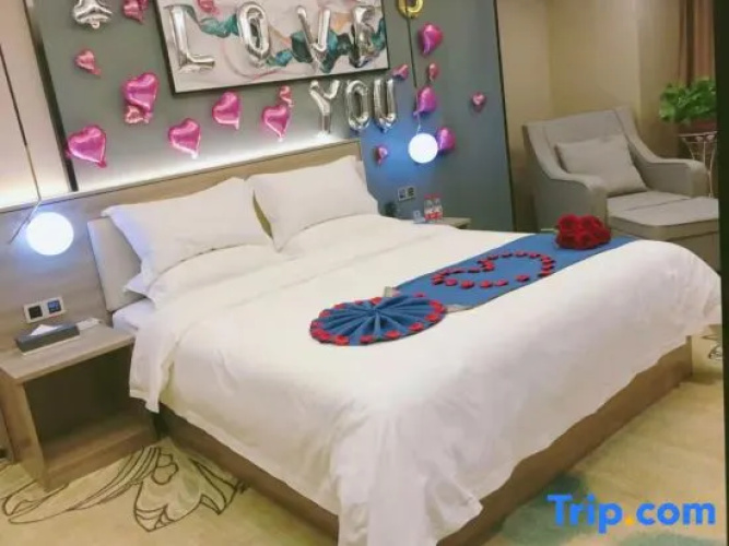 Zhishang Hotel