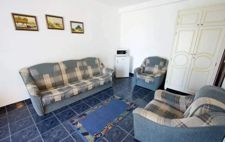 1 Bedroom Double Apartment