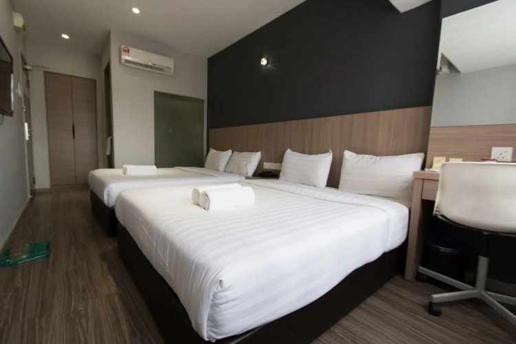 Hotel 99 - SS2