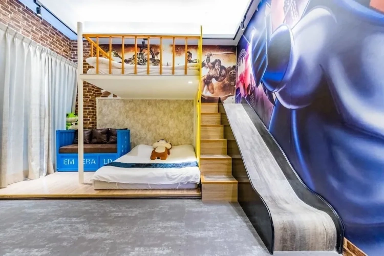 Standard Quadruple room