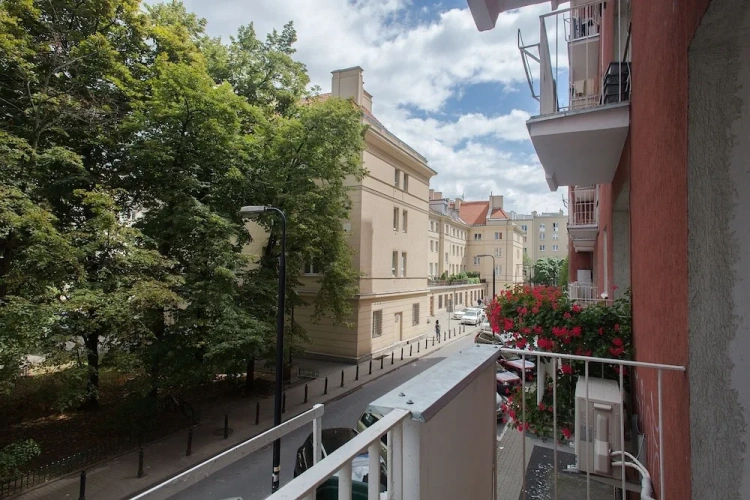 1 Bedroom Apartment with balcony