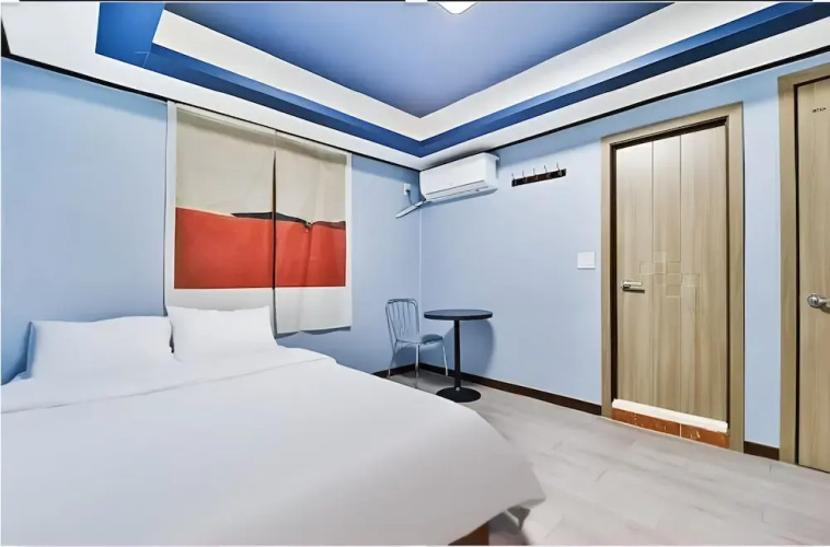 Aroma Hotel