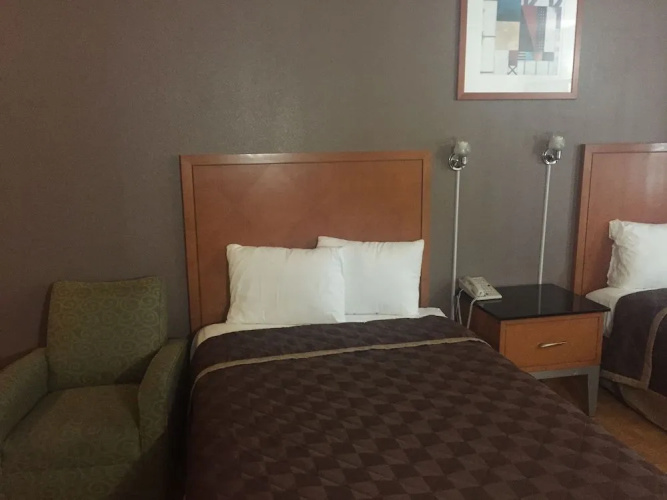 Executive Inn and Suites