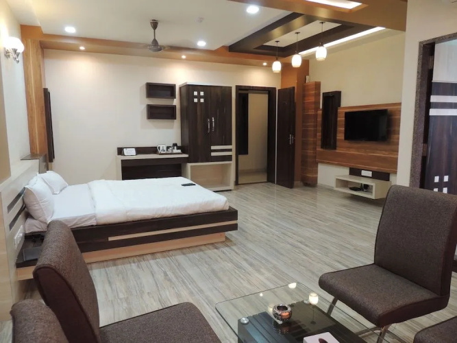 Hotel Kashish International