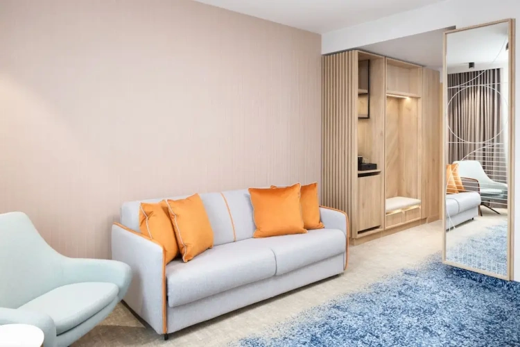 Double Suite