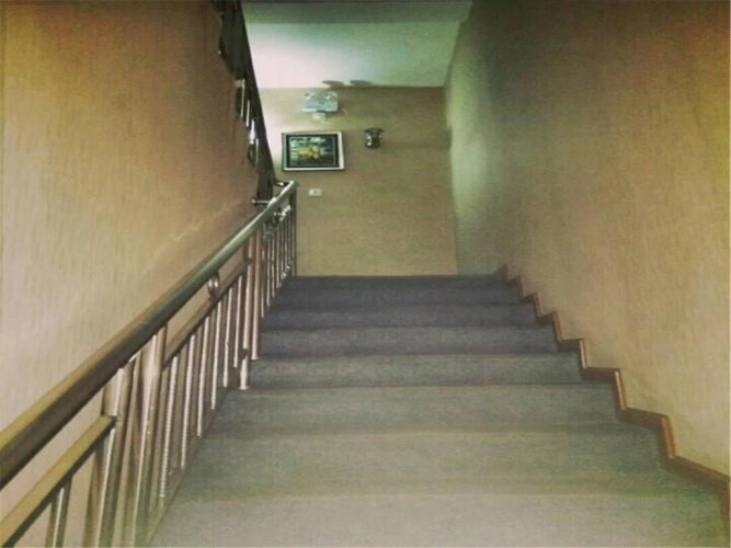 Luodai Business Inn