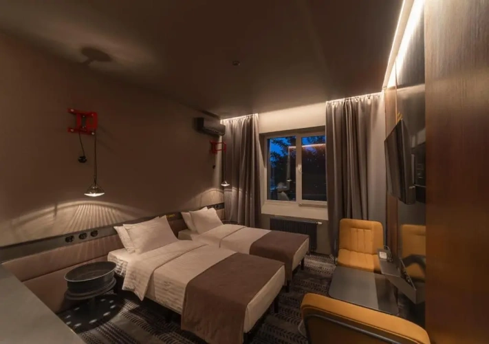 Standard Twin room