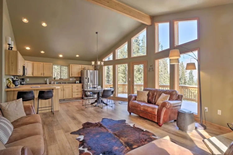 3 Bedrooms Cottage