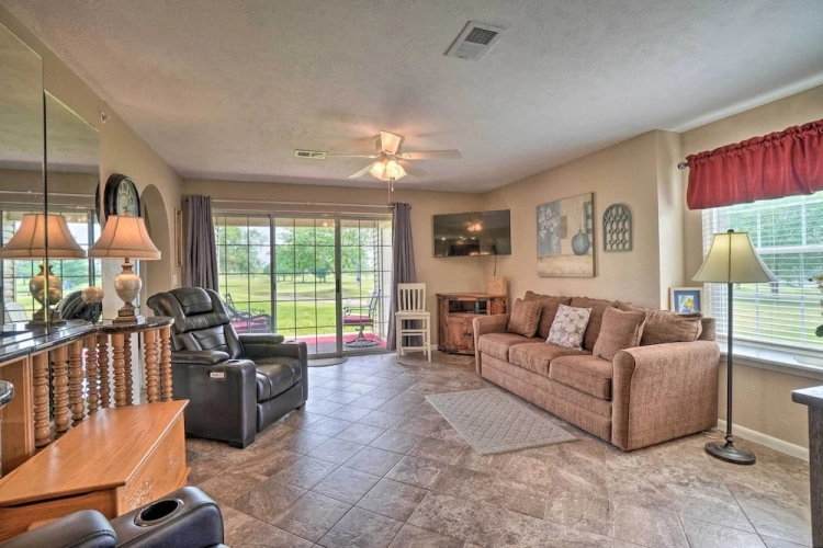 2 Bedrooms Apartment with balcony