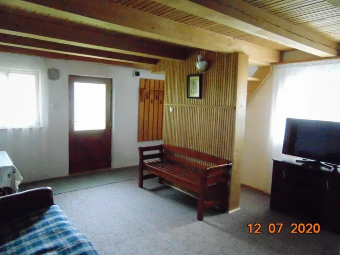 2 Bedrooms Cottage