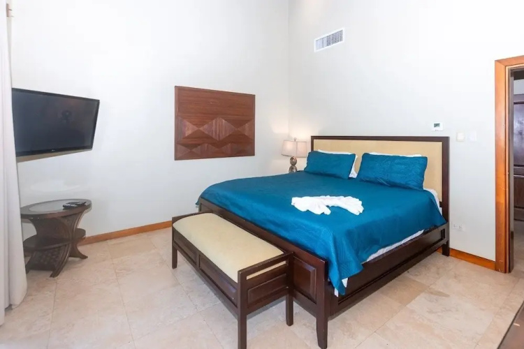 Pristine Bay 1002 3 Bedroom Home